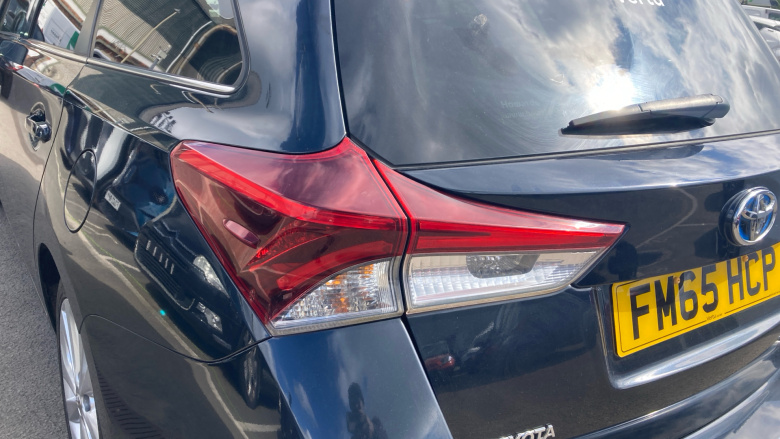 Toyota Auris 1.8 Hybrid Excel 5dr CVT Hybrid Estate